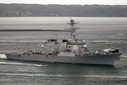 USS_Arleigh_Burke_2004-11-08_Brest_YLB.JPG